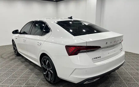 Skoda Octavia IV, 2021 год, 1 500 000 рублей, 6 фотография