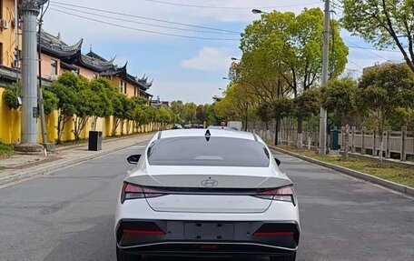 Hyundai Elantra, 2023 год, 1 420 000 рублей, 6 фотография