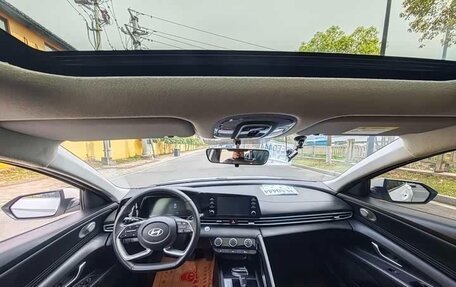 Hyundai Elantra, 2023 год, 1 420 000 рублей, 15 фотография