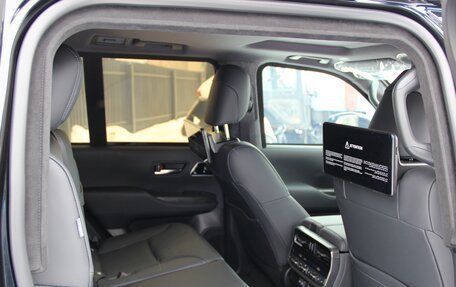 Toyota Land Cruiser, 2025 год, 29 000 000 рублей, 5 фотография