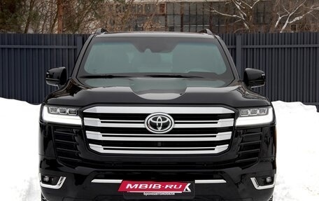 Toyota Land Cruiser, 2025 год, 29 000 000 рублей, 2 фотография