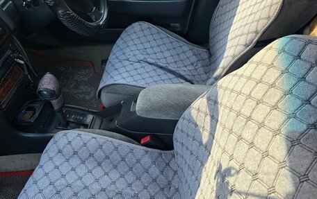 Toyota Camry, 1989 год, 300 000 рублей, 4 фотография