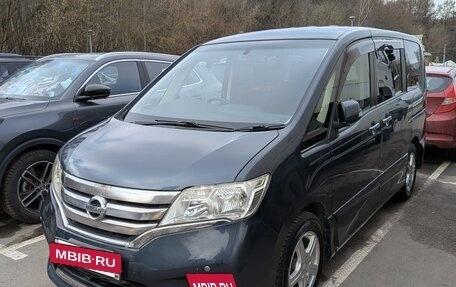 Nissan Serena IV, 2011 год, 1 370 000 рублей, 2 фотография