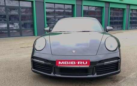 Porsche 911, 2021 год, 28 000 000 рублей, 3 фотография