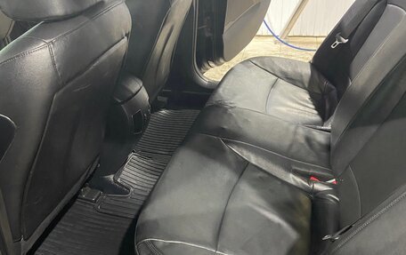 Hyundai Sonata VI, 2011 год, 950 000 рублей, 12 фотография