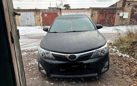 Toyota Camry, 2014 год, 1 300 000 рублей, 4 фотография