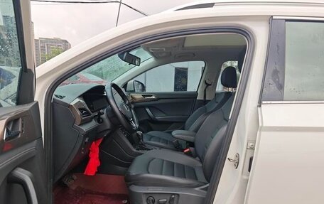 Volkswagen Tharu, 2023 год, 1 700 000 рублей, 7 фотография