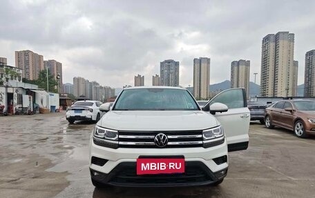 Volkswagen Tharu, 2023 год, 1 700 000 рублей, 2 фотография