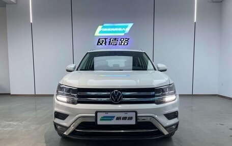 Volkswagen Tharu, 2021 год, 1 400 000 рублей, 3 фотография