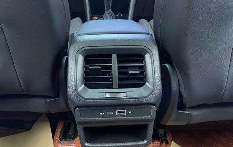 Volkswagen Tharu, 2021 год, 1 400 000 рублей, 20 фотография