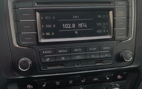 Volkswagen Jetta VI, 2013 год, 750 000 рублей, 9 фотография