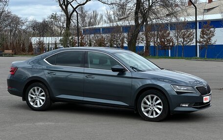 Skoda Superb III рестайлинг, 2016 год, 1 950 000 рублей, 6 фотография