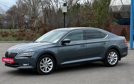 Skoda Superb III рестайлинг, 2016 год, 1 950 000 рублей, 5 фотография