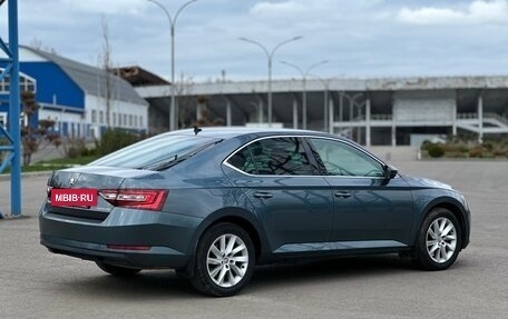 Skoda Superb III рестайлинг, 2016 год, 1 950 000 рублей, 7 фотография