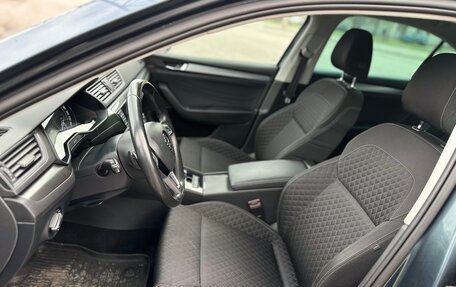 Skoda Superb III рестайлинг, 2016 год, 1 950 000 рублей, 11 фотография