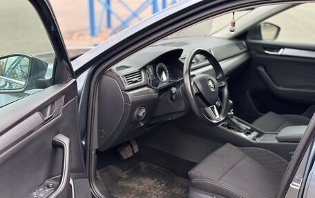 Skoda Superb III рестайлинг, 2016 год, 1 950 000 рублей, 10 фотография