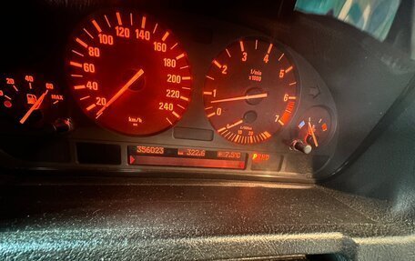 BMW X5, 2004 год, 1 300 000 рублей, 5 фотография