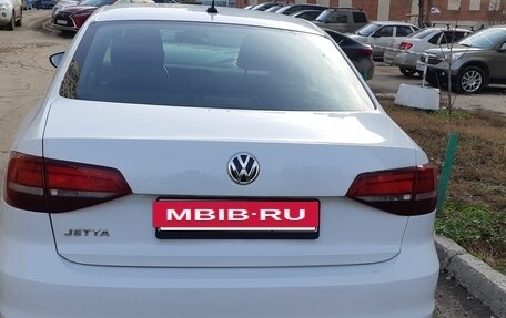 Volkswagen Jetta VI, 2016 год, 1 100 000 рублей, 5 фотография