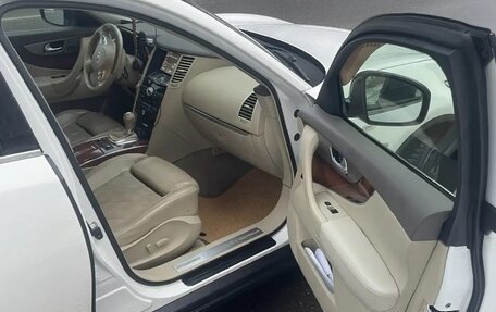 Infiniti FX II, 2011 год, 1 600 000 рублей, 7 фотография