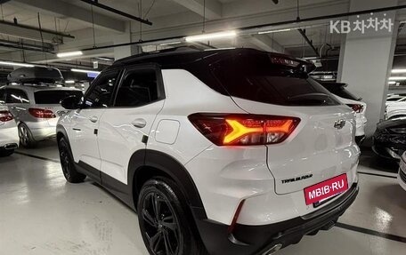 Chevrolet TrailBlazer, 2023 год, 1 654 080 рублей, 4 фотография