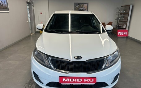 KIA Rio III рестайлинг, 2013 год, 760 000 рублей, 2 фотография