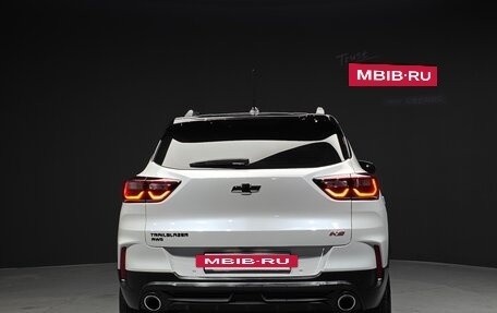 Chevrolet TrailBlazer, 2023 год, 1 820 000 рублей, 4 фотография