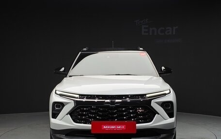 Chevrolet TrailBlazer, 2023 год, 1 820 000 рублей, 3 фотография