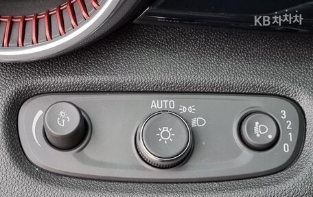 Chevrolet Trax, 2023 год, 1 580 900 рублей, 12 фотография