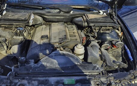 BMW 5 серия, 1999 год, 550 000 рублей, 8 фотография