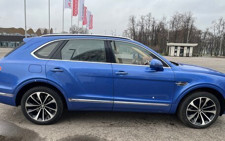 Bentley Bentayga I, 2016 год, 8 100 000 рублей, 8 фотография