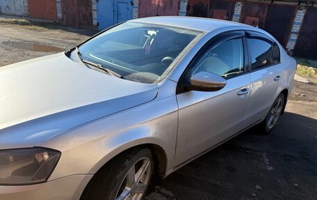 Volkswagen Passat B7, 2011 год, 930 000 рублей, 4 фотография