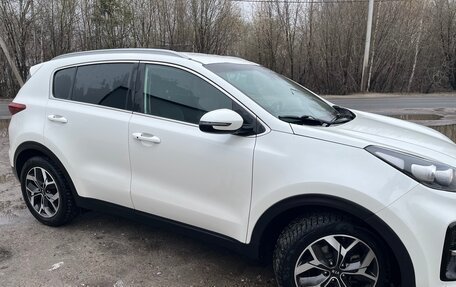 KIA Sportage IV рестайлинг, 2020 год, 2 380 000 рублей, 9 фотография
