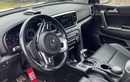 KIA Sportage IV рестайлинг, 2020 год, 2 380 000 рублей, 2 фотография