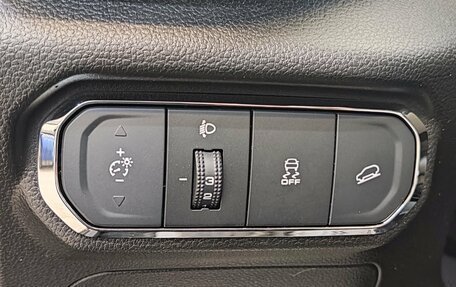 Haval Jolion, 2024 год, 2 380 000 рублей, 26 фотография