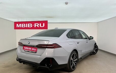 BMW 5 серия, 2024 год, 10 237 000 рублей, 2 фотография