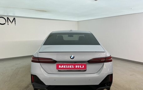 BMW 5 серия, 2024 год, 10 237 000 рублей, 4 фотография