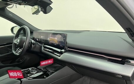 BMW 5 серия, 2024 год, 10 237 000 рублей, 14 фотография