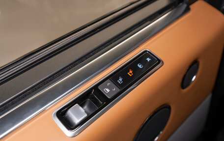 Land Rover Range Rover IV рестайлинг, 2020 год, 8 300 000 рублей, 16 фотография