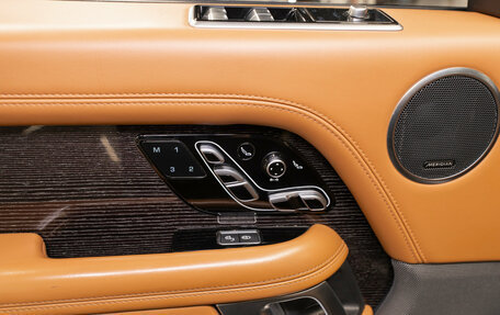 Land Rover Range Rover IV рестайлинг, 2020 год, 8 300 000 рублей, 21 фотография