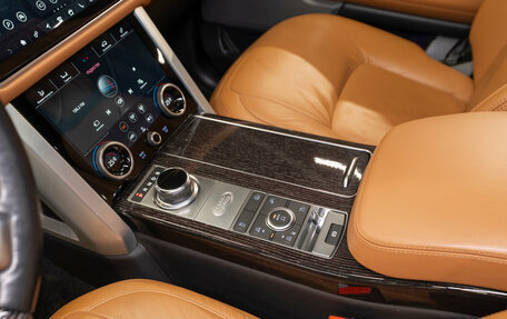 Land Rover Range Rover IV рестайлинг, 2020 год, 8 300 000 рублей, 22 фотография