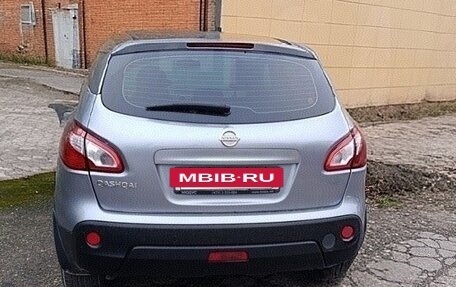 Nissan Qashqai, 2011 год, 899 000 рублей, 2 фотография