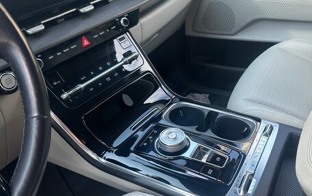 KIA Carnival, 2021 год, 3 800 000 рублей, 7 фотография