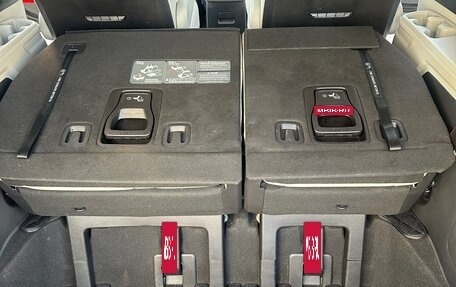 KIA Carnival, 2021 год, 3 800 000 рублей, 22 фотография