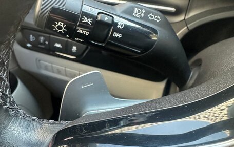 KIA Carnival, 2021 год, 3 800 000 рублей, 30 фотография