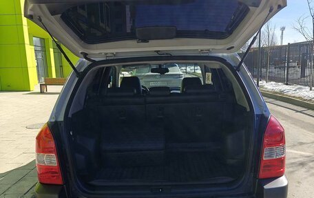 Hyundai Tucson III, 2005 год, 900 000 рублей, 9 фотография