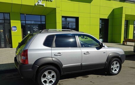 Hyundai Tucson III, 2005 год, 900 000 рублей, 7 фотография