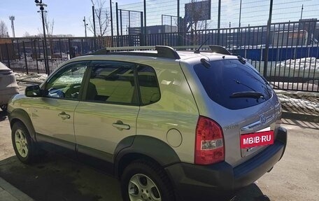 Hyundai Tucson III, 2005 год, 900 000 рублей, 5 фотография