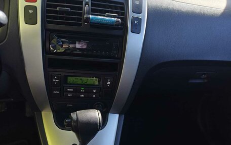 Hyundai Tucson III, 2005 год, 900 000 рублей, 14 фотография