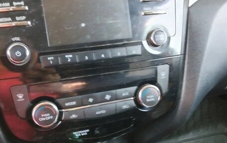 Nissan Rogue II, 2016 год, 1 800 000 рублей, 3 фотография