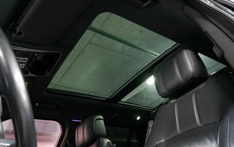 Land Rover Range Rover IV рестайлинг, 2019 год, 7 799 000 рублей, 26 фотография